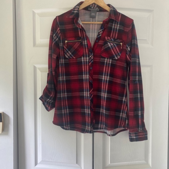 Suzy Shier Red Flannel Button Front Plaid Shirt Medium - Picture 4 of 4
